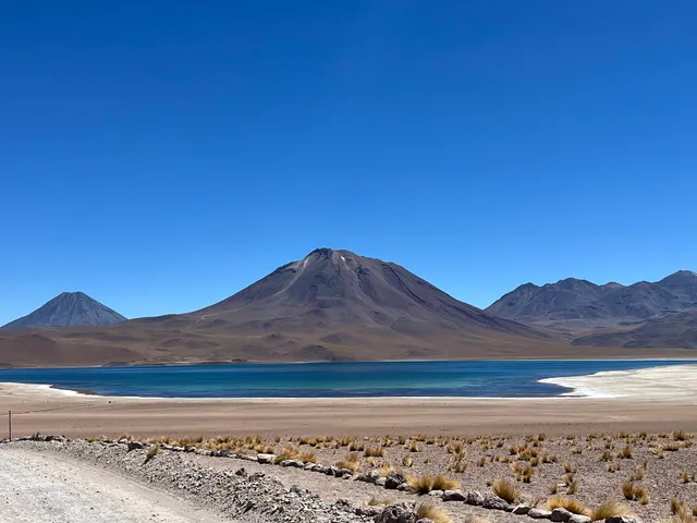 Laguna Miñiques
