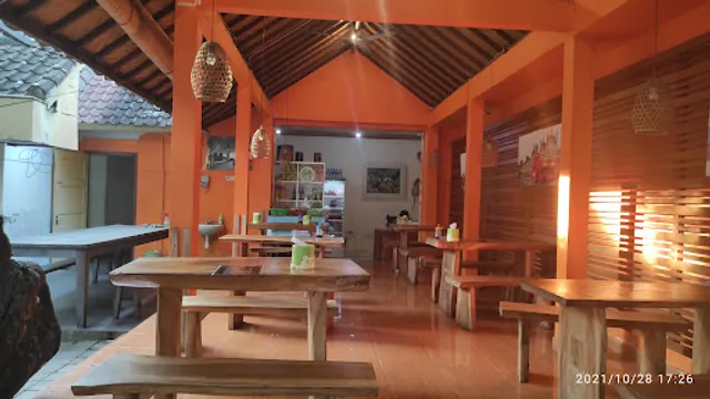 Warung Makan Made Chinesse Food