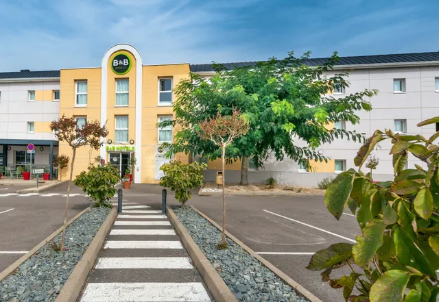 B&B HOTEL Cholet Nord