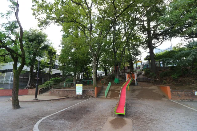 Setagaya Municipal Komatsunagi Park