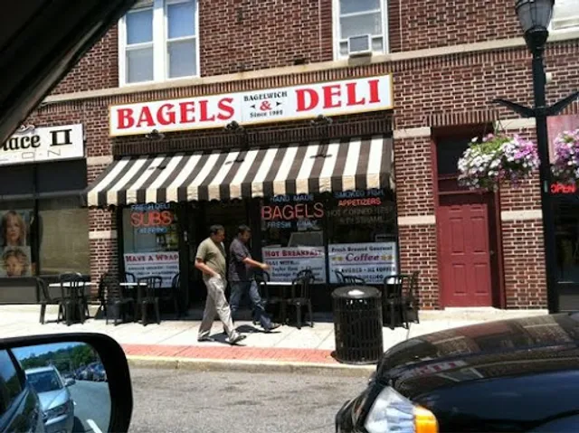 Bagelwich Bagel Bakery