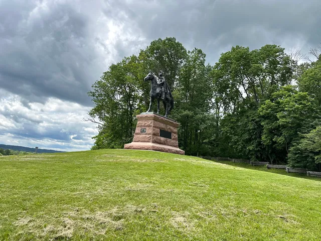 General Wayne Statue