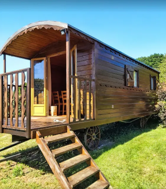 Domaine la Pomone Gîte-trailer