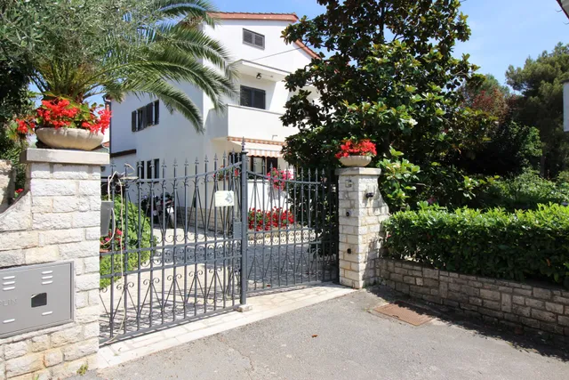 Apartments Porec SABINA