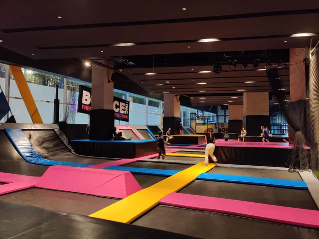 BOUNCE Thailand (The EmQuartier)