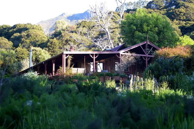 No 1 Ladies Backpackers at Tree Crop Farm