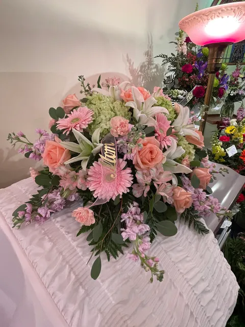 King's Greenhouses & Florist