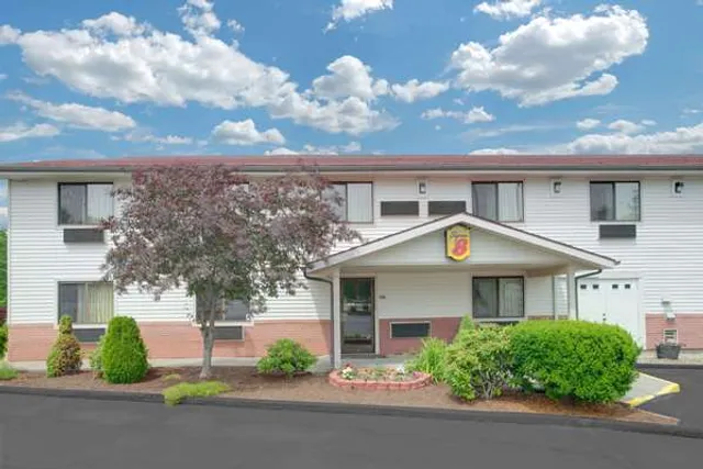 Super 8 by Wyndham Augusta