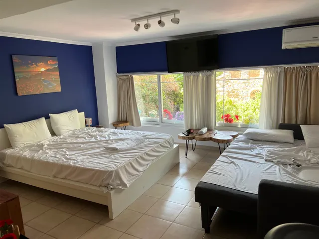 Thessaloniki Center Small Studio Apartment