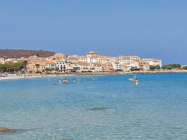Plage de L'Île-Rousse