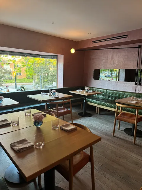 No.8 Restaurant