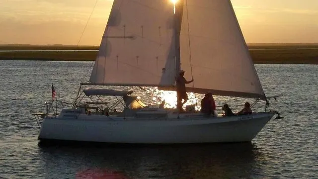 Captain Jack's Kiawah Sailing and Dolphin Watching