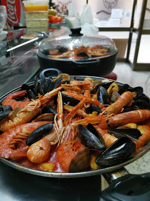 Bar Restaurant Golden 2