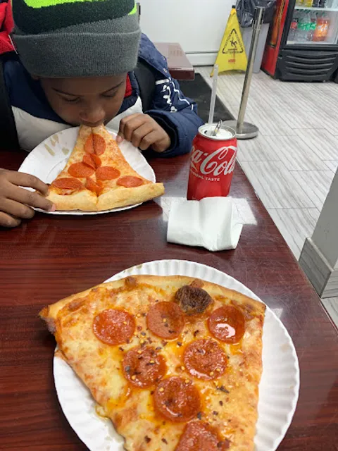 Mike's Pizzeria & Italian Restaurant