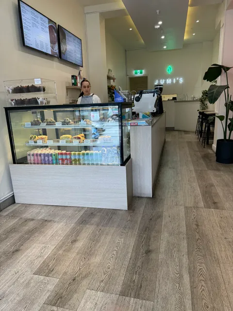 Jumi's Cafe