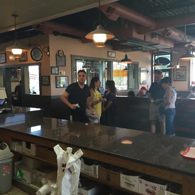 Mickey's Ribs & Gyros