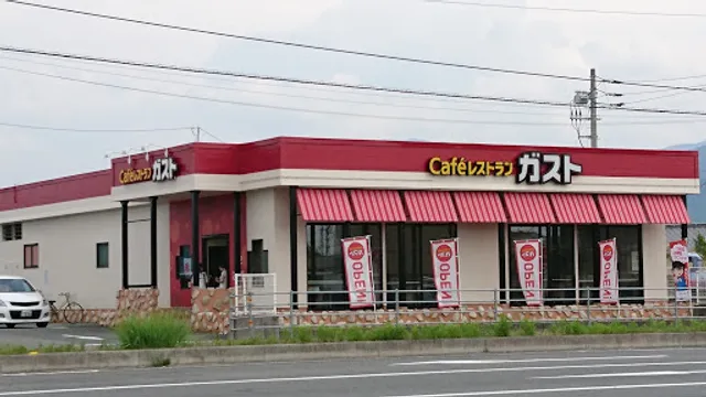 ガスト 伊予松前町店