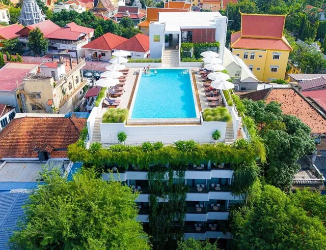 Jungle Addition Hotel