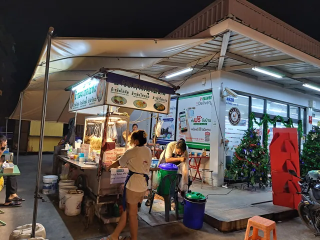 亮眼睛海南雞飯