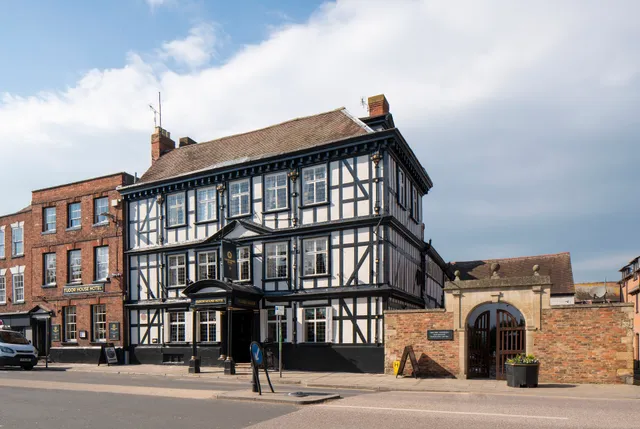 Tudor House Hotel