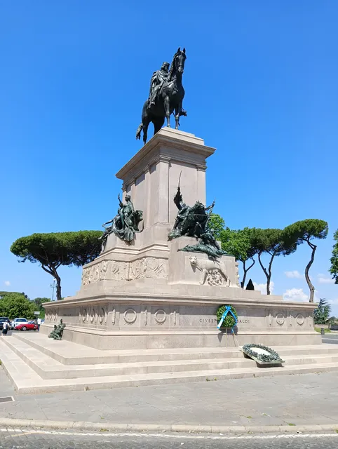 Giuseppe Garibaldi Monument