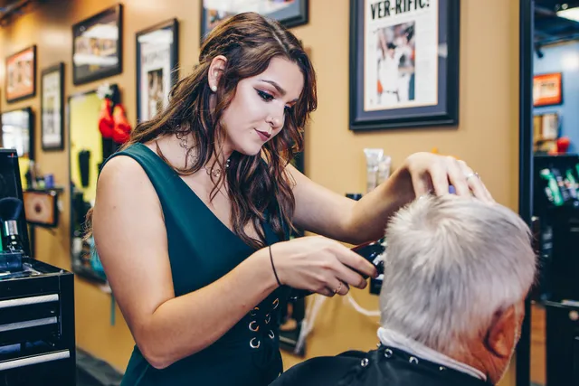 Lady Jane's Haircuts for Men- Grandview (W 5th Ave)