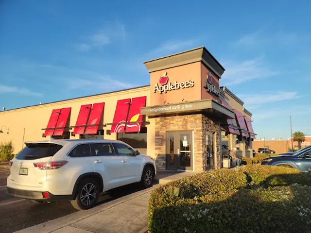 Applebee's Grill + Bar
