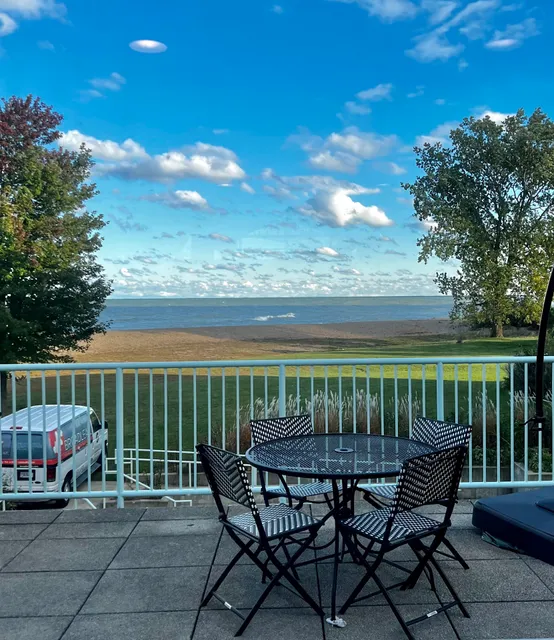 Nolan's Restaurant at Illinois Beach Hotel