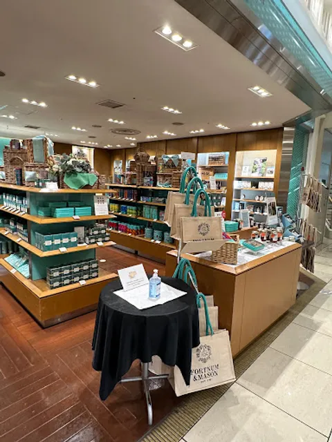 FORTNUM & MASON Mitsukoshi Nihombashi Store