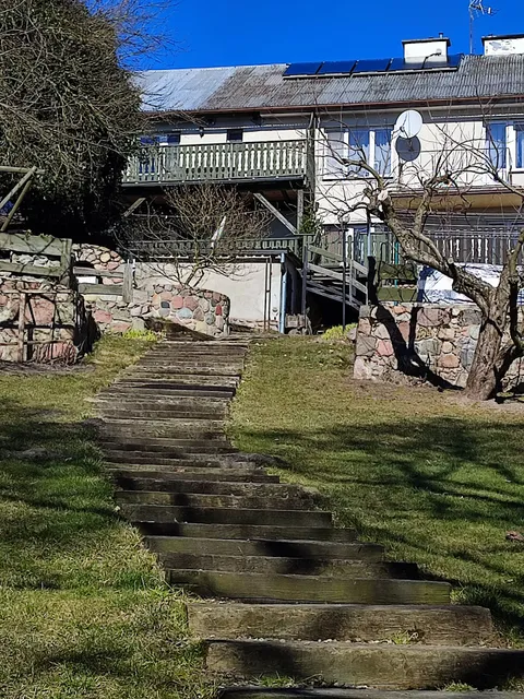 AGROTURYSTYKA „Dom na skarpie”