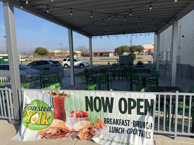 The Toasted Yolk Cafe