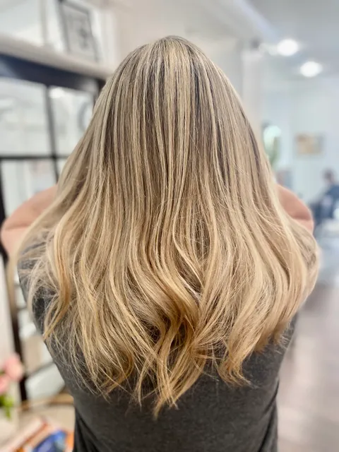 LEVEL UP Salon & Spa