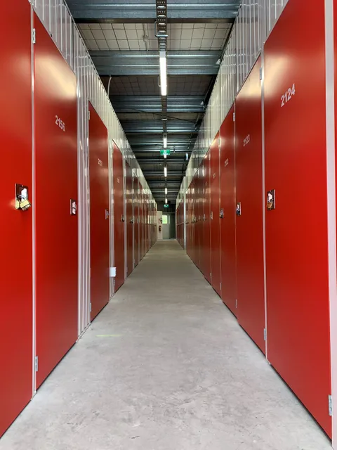 Kiwi Self Storage - Newlands