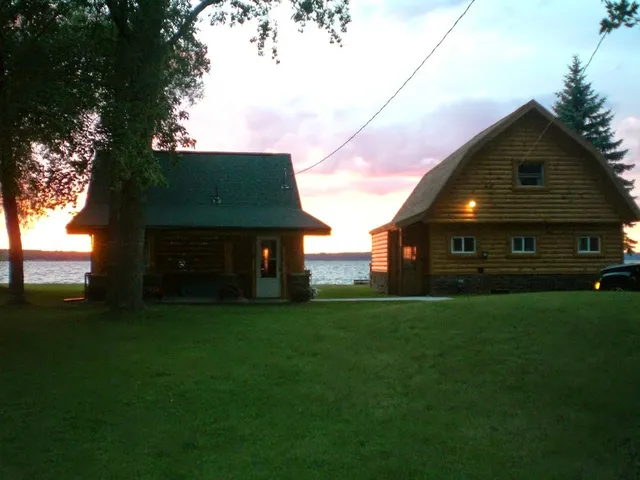 Mullett Lake Cabin Rentals