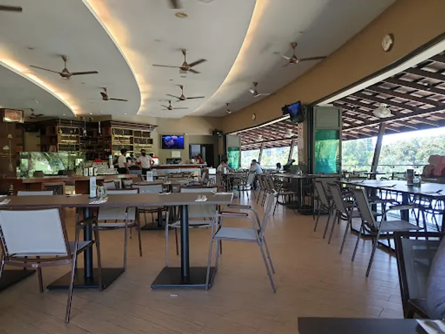 Palm Terrace Cafe