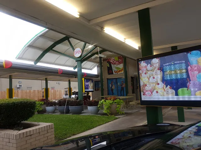 Sonic Drive-In