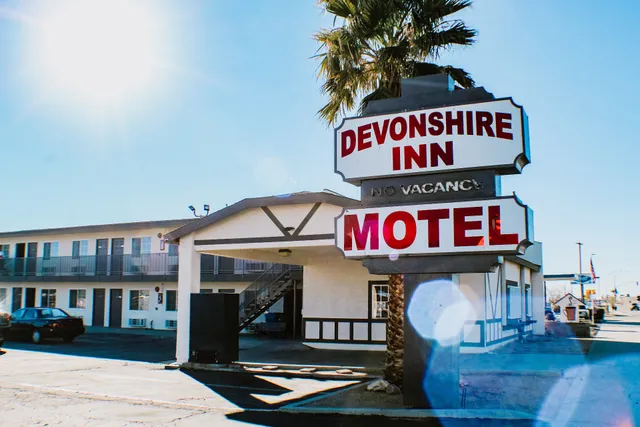 Devonshire Inn Motel