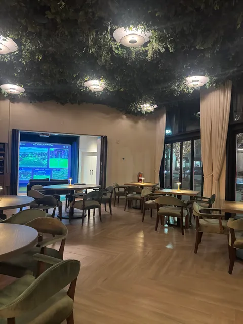 Solaz Mediterranean Cuisine + Full Swing Golf Suites