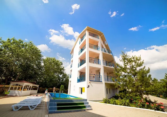 Kurortnyy Otel' "Shikhan"