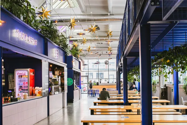 Hala Lipowa - Street Food / Craft Beers / Cocktail Bar