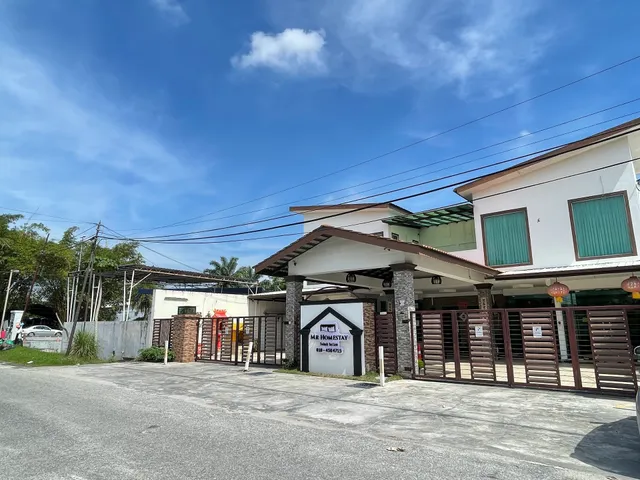 MR Homestay Teluk Intan