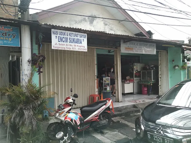 Nasi Uduk Ketupat Sayur Encim Sukaria