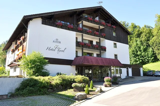 Hotel Tyrol