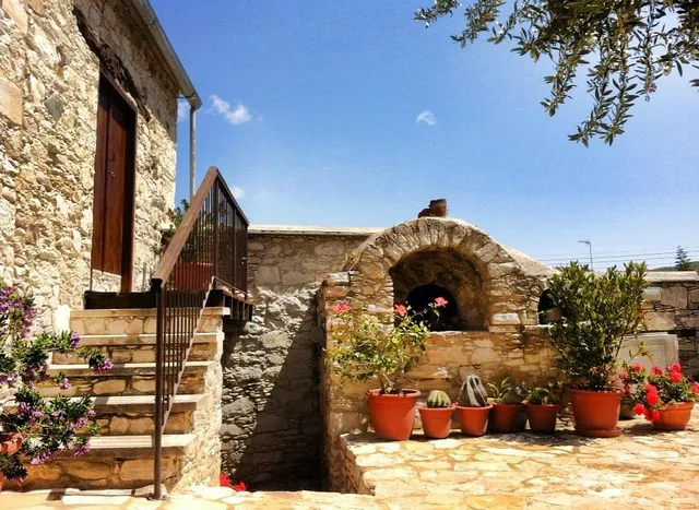 To Konatzi tou Flokka Apartments