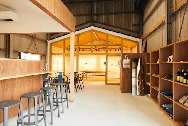 結-YUI Gallery & Cafe + Bar