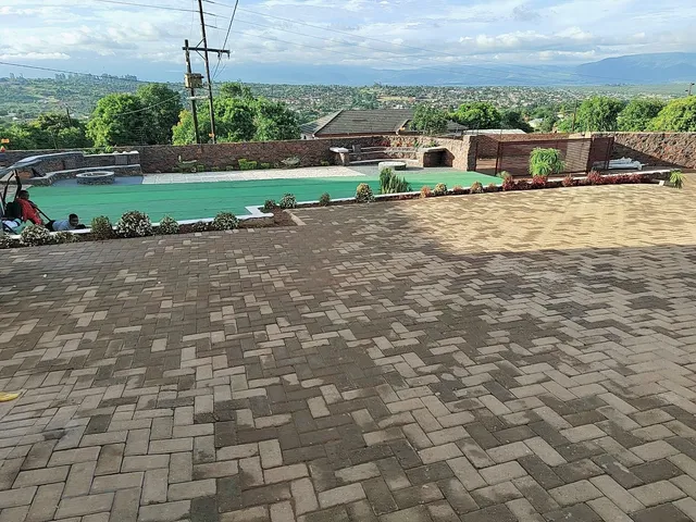 Tony Hill Manor House