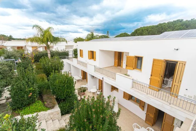Blue Area Apartments - FromHomeToSalento