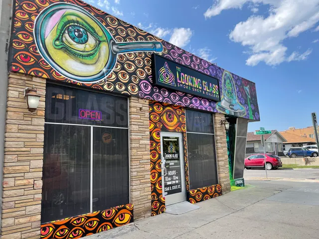 The Looking Glass Smoke Shop & Gallery