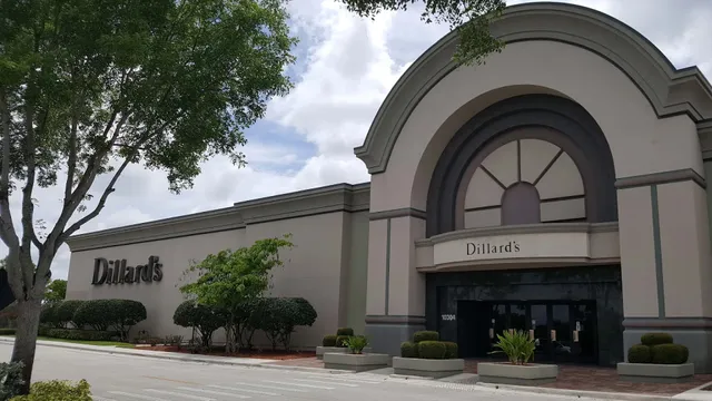 Dillard's