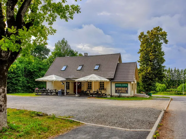 Kuremäe Apteegi Kohvik & Hostel